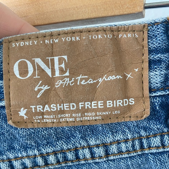 One Teaspoon Trashed Freebirds - Picture 7 of 8